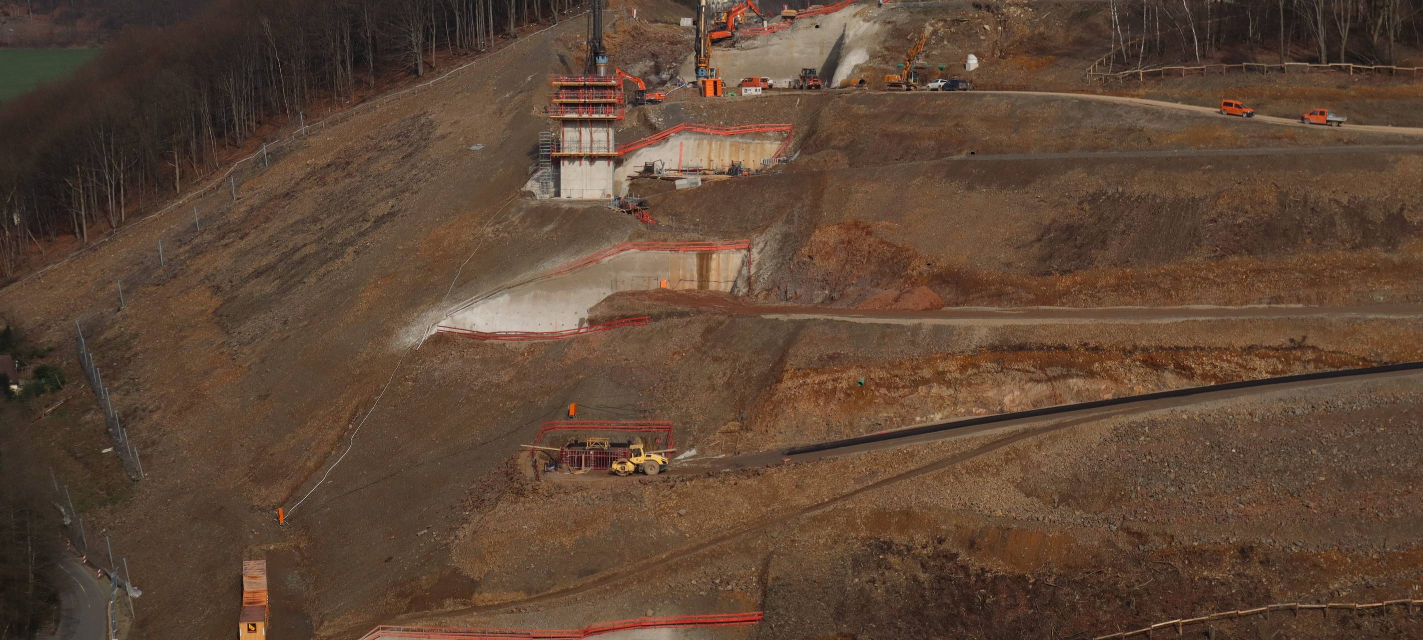 Ein Jahr Brückensprengung in Lüdenscheid: Arbeiten im Zeitplan
