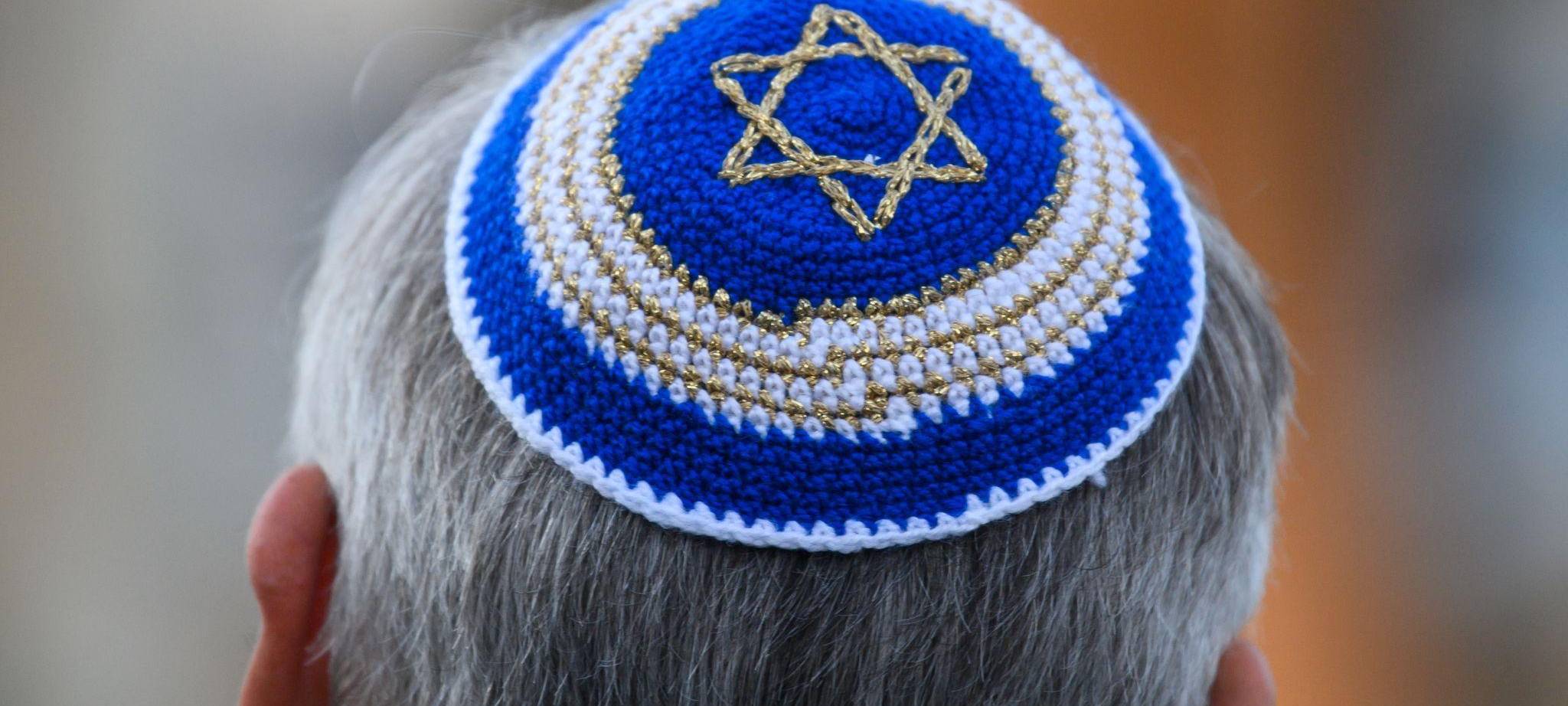 Mann mit Kippa