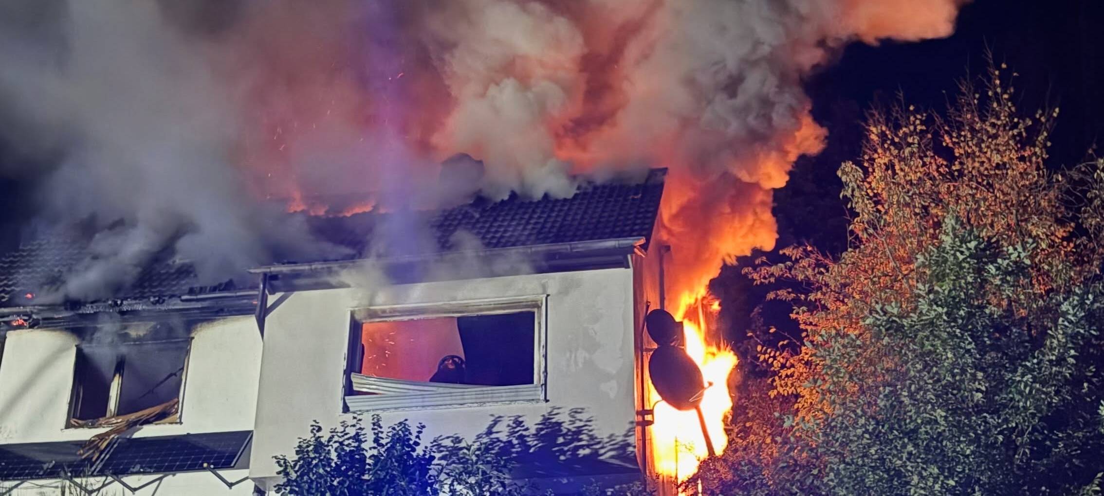 Wohnhausbrand in Werdohl: Frau gerettet